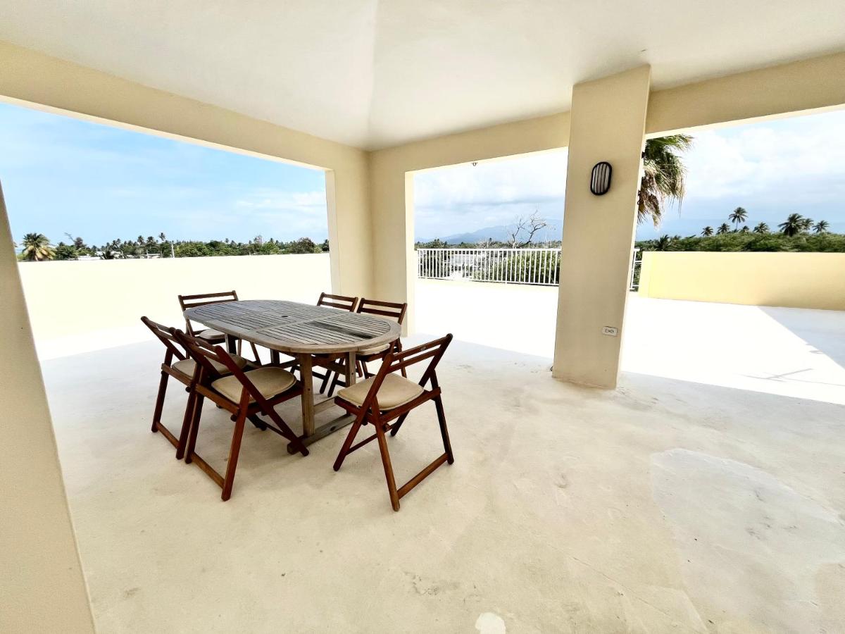 NEW! Hidden Gem - Beach + Pool + Penthouse Terrace Amazing view of the Ocean and Rainforest - Housity