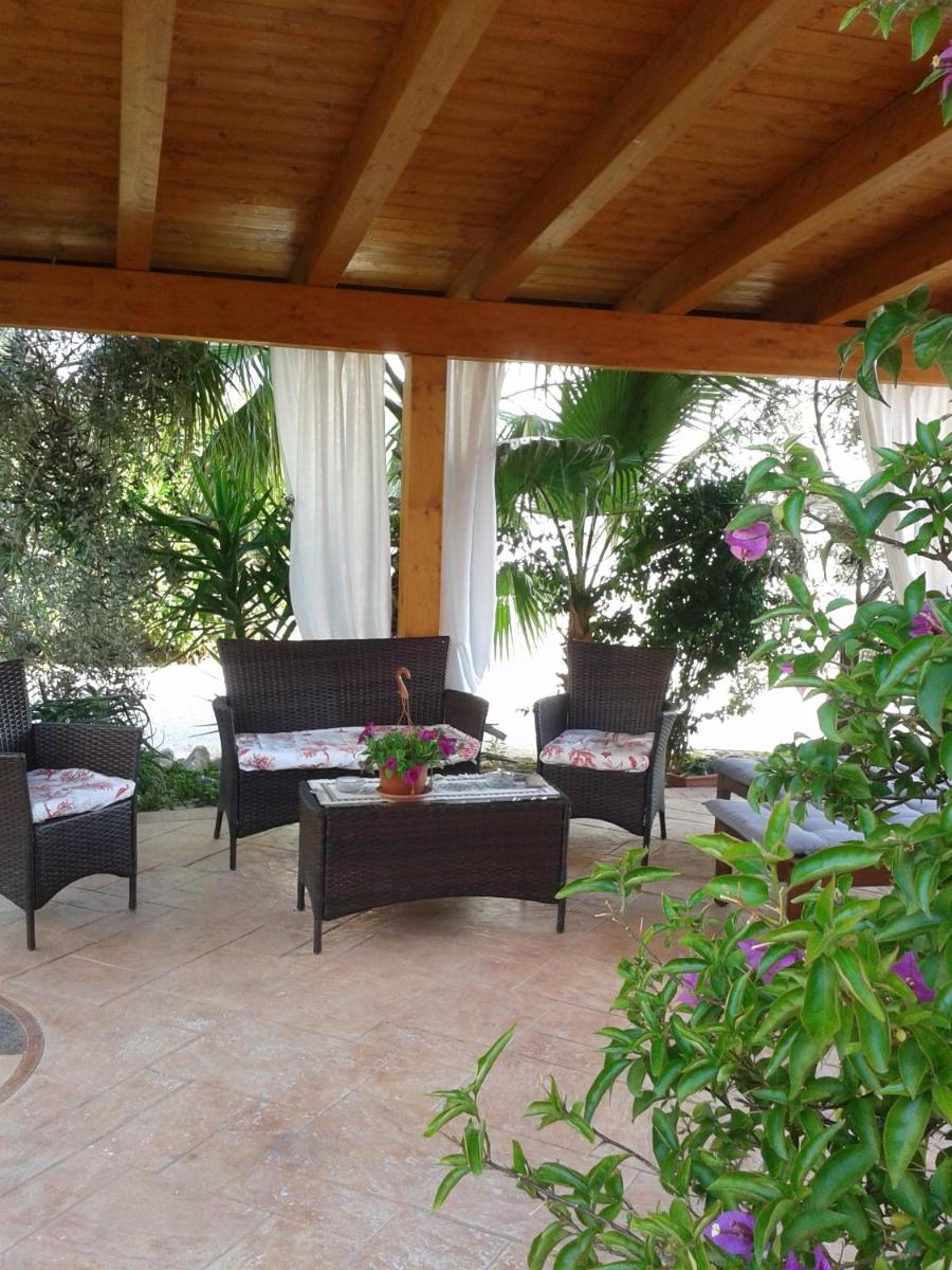 Viola di Mare Rooms and Parking - Housity