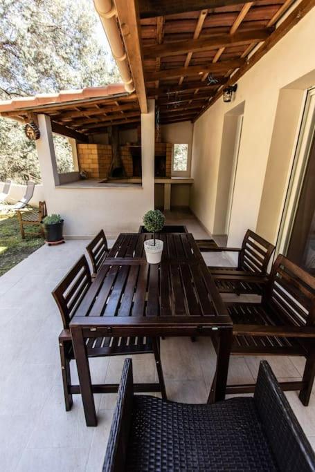 Appartement F4 neuf avec jardin et cuisine d'été - Housity
