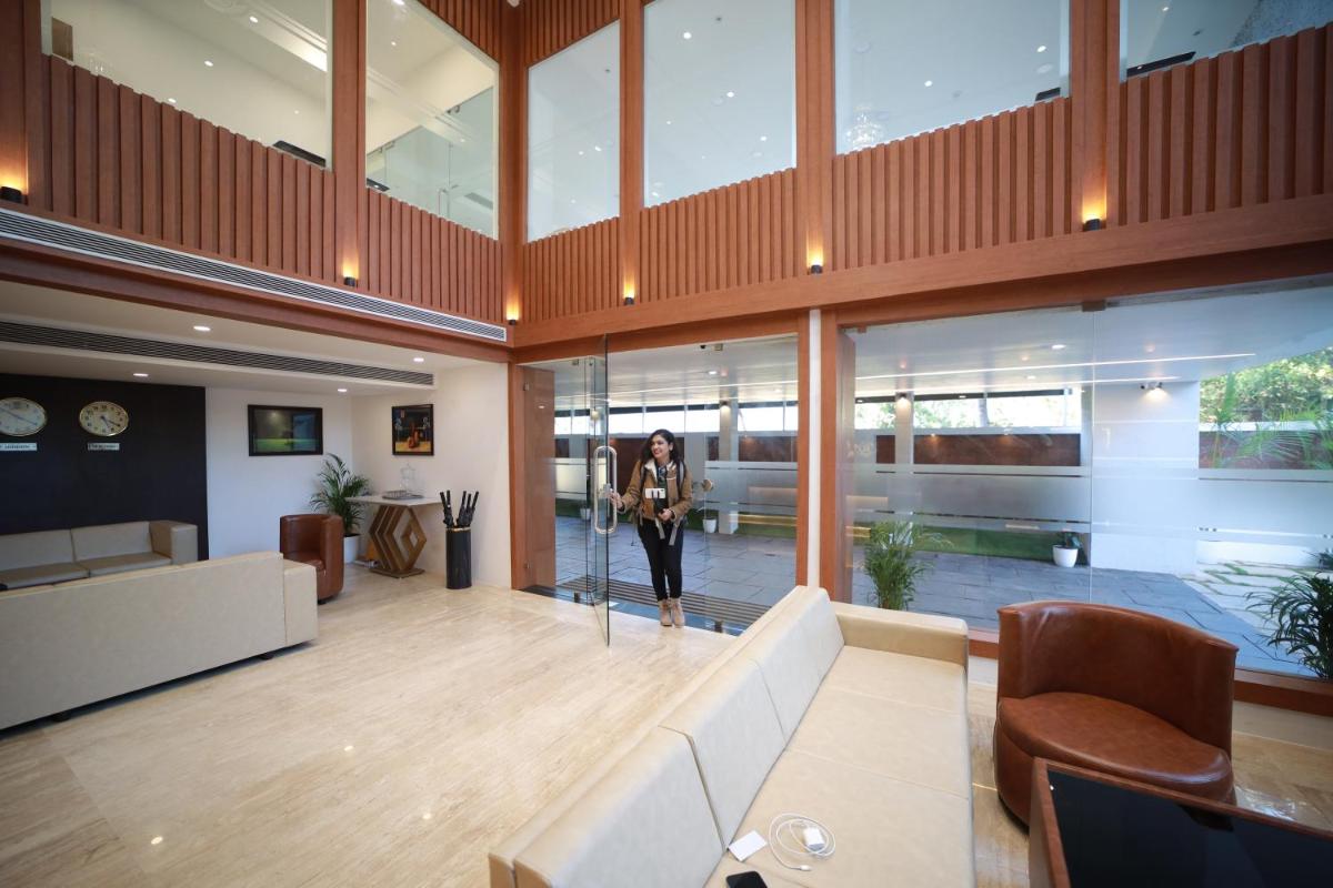 ROYAL RESIDENCY - Housity