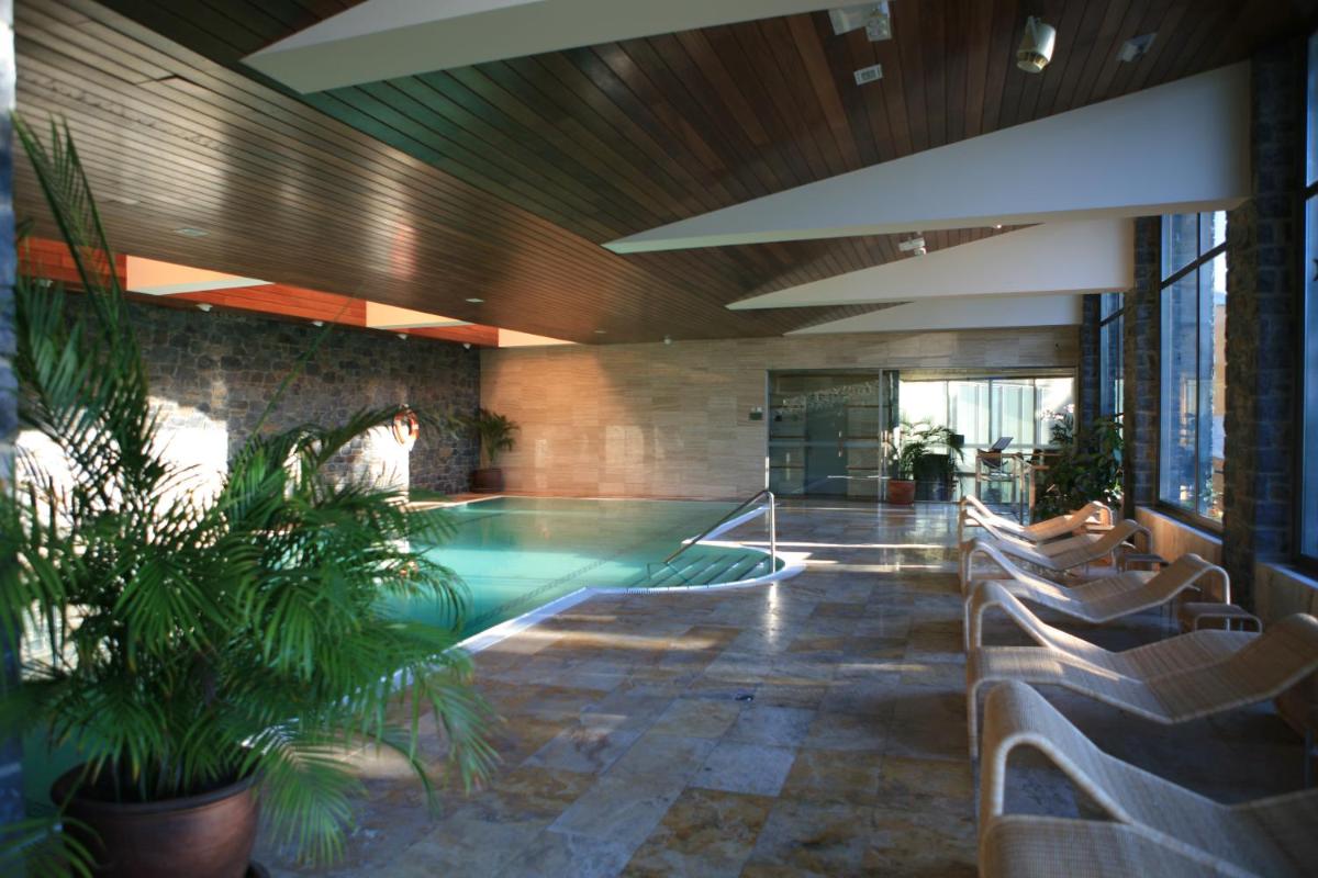 Piscina en o cerca de HOTEL & SPA El Castell de Ciutat