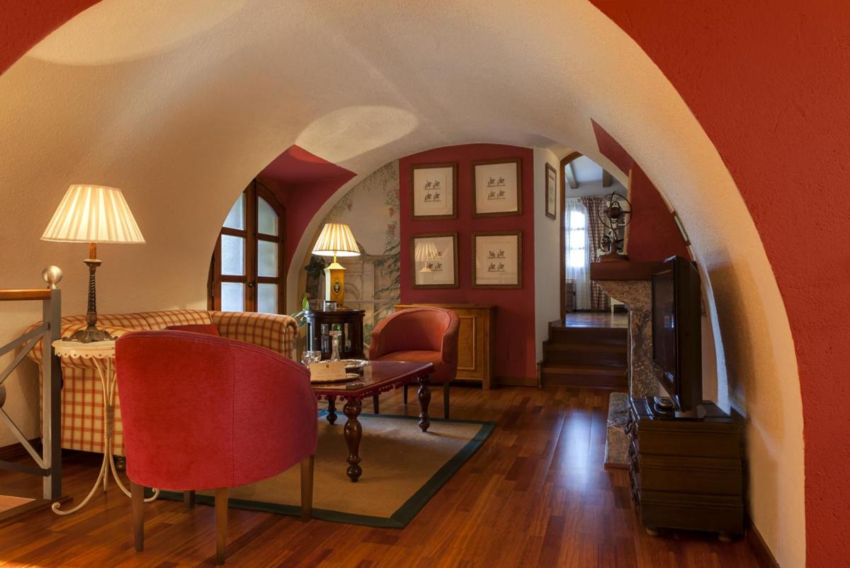 Zona de estar de HOTEL & SPA El Castell de Ciutat