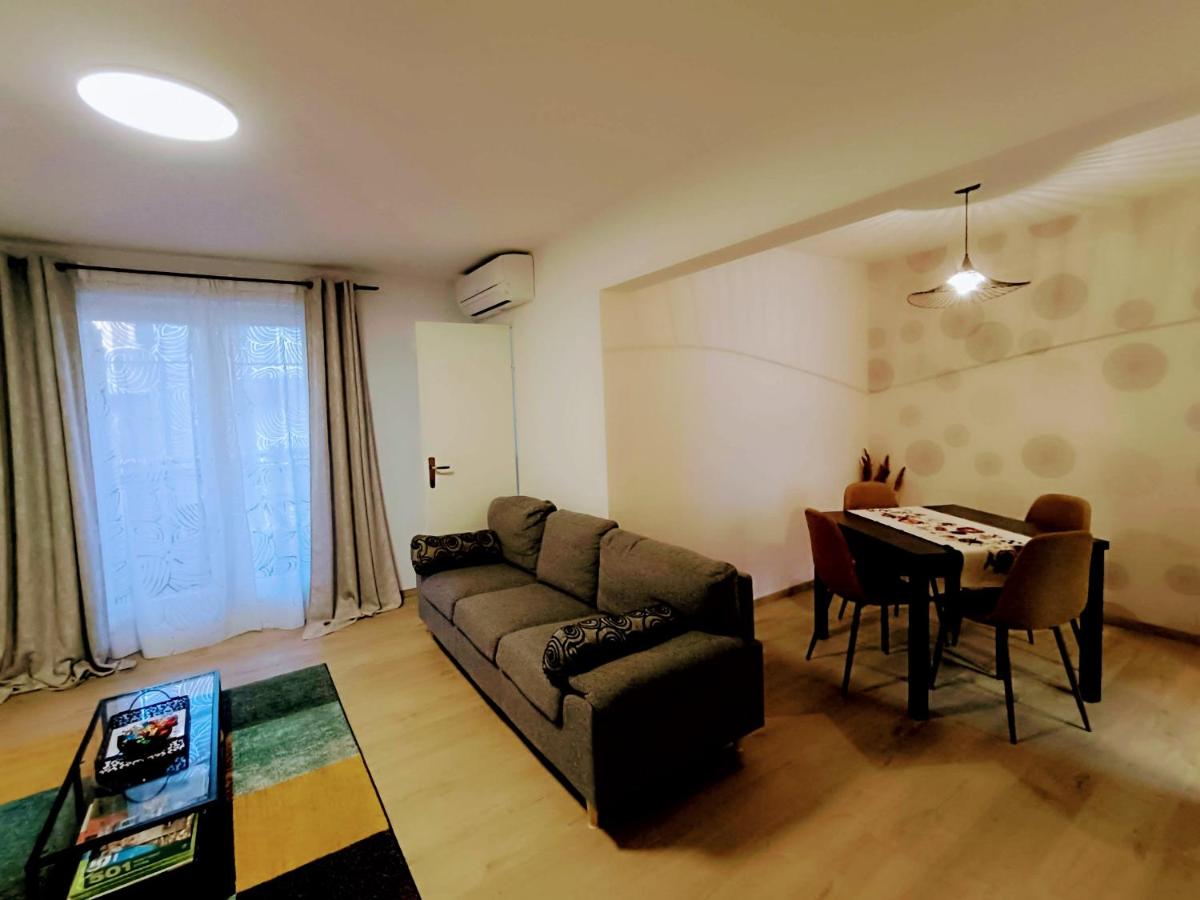 Porec Travel Stop - Housity