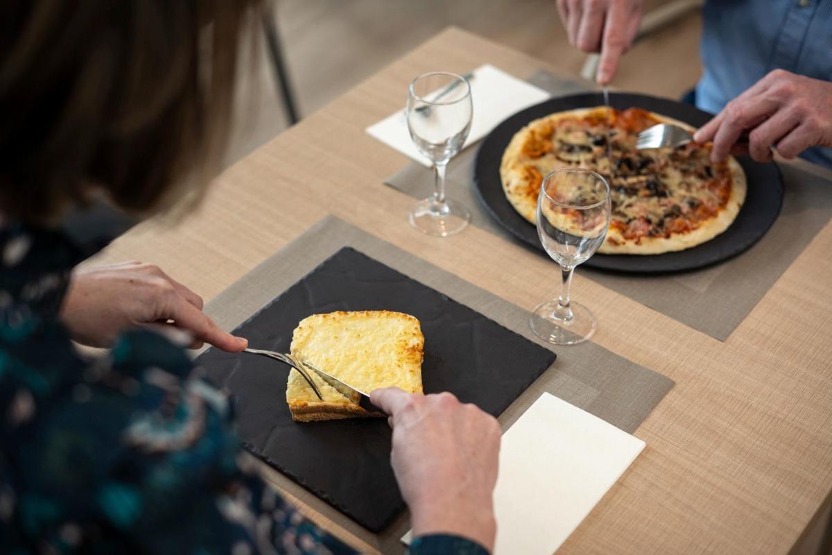 Nourriture dans l'hôtel ou à proximité