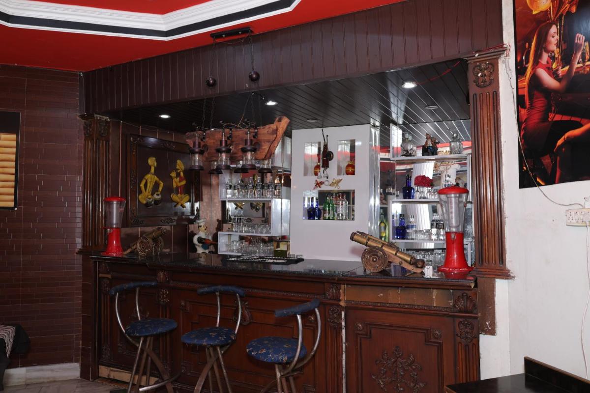 Sahil Motel - Housity