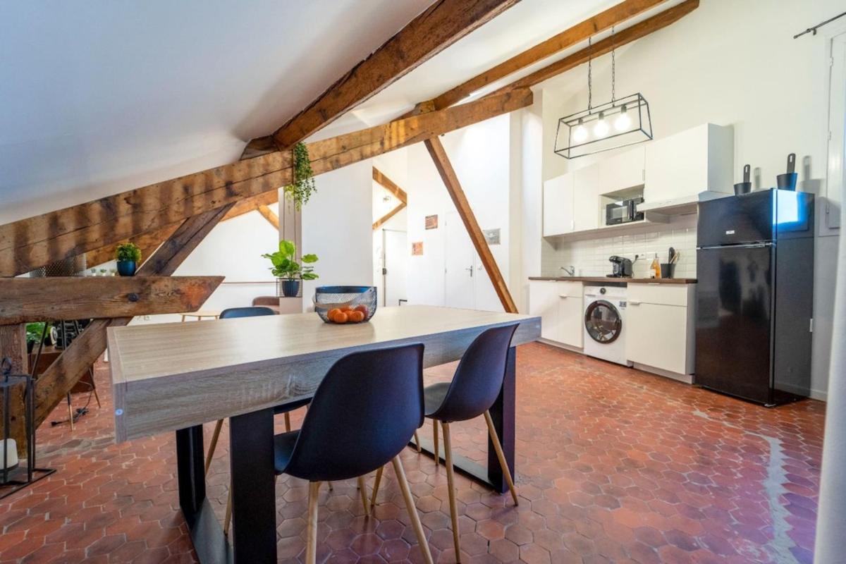 Authentique studio hypercentre - clim - wifi - Housity