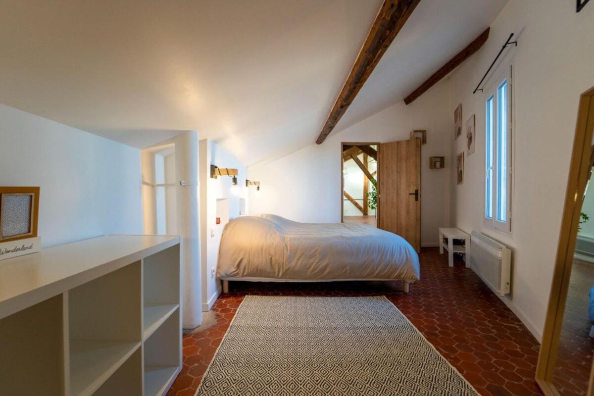 Authentique studio hypercentre - clim - wifi - Housity