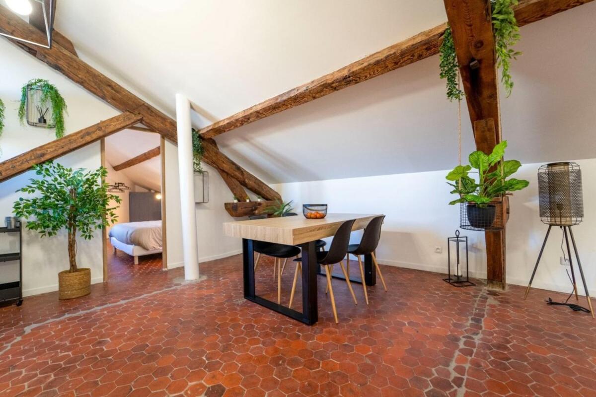 Authentique studio hypercentre - clim - wifi - Housity