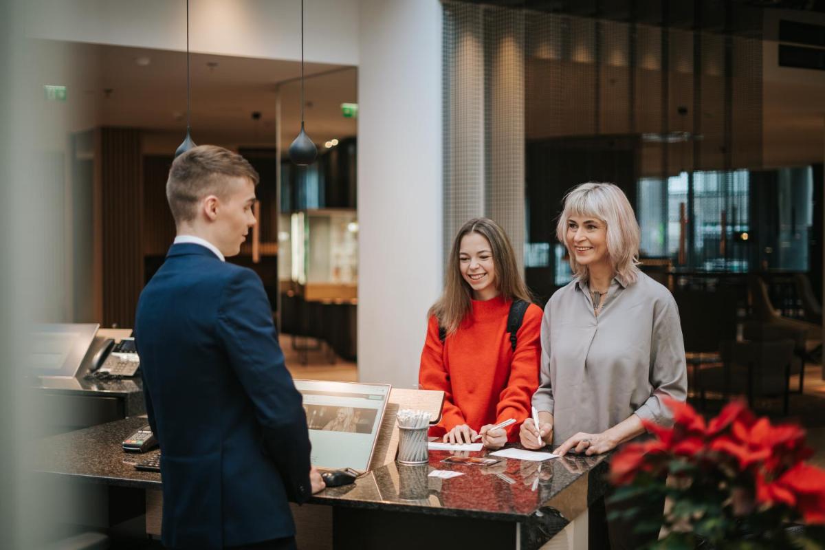 Tallink City Hotel - Housity