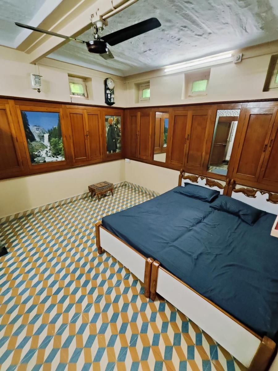 Tej Guest House - Housity