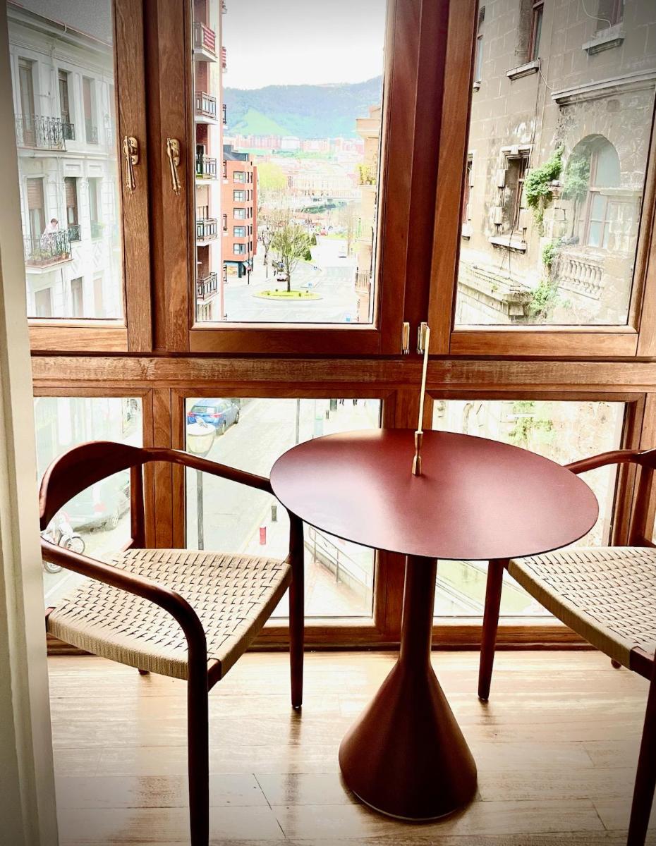Monappart Cristo Historic Apartment with Parking - Housity