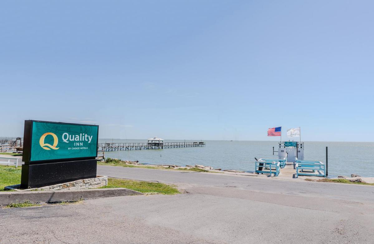 Quality Inn Rockport on Aransas Bay - Housity