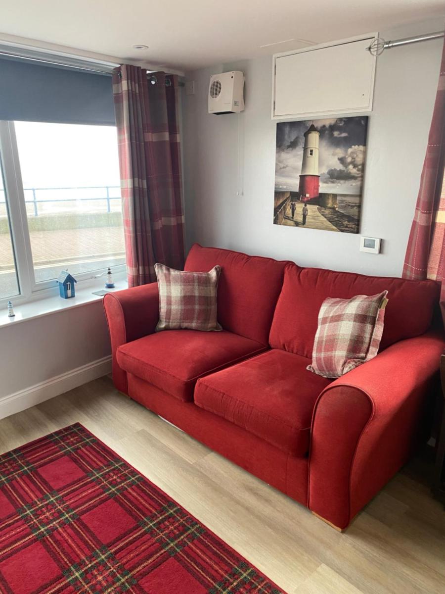 Beach Cottage - Housity