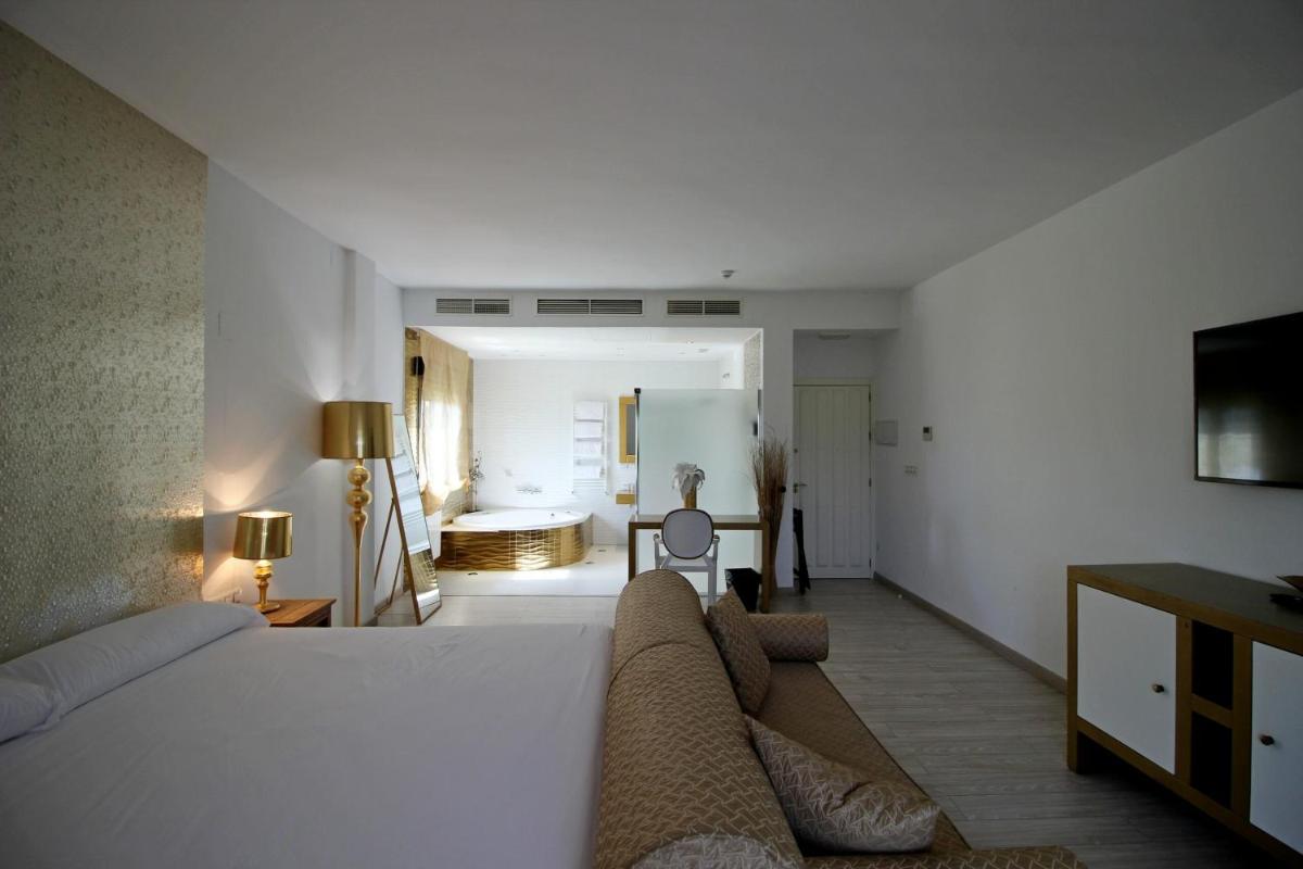 Villa Xarahiz - Housity