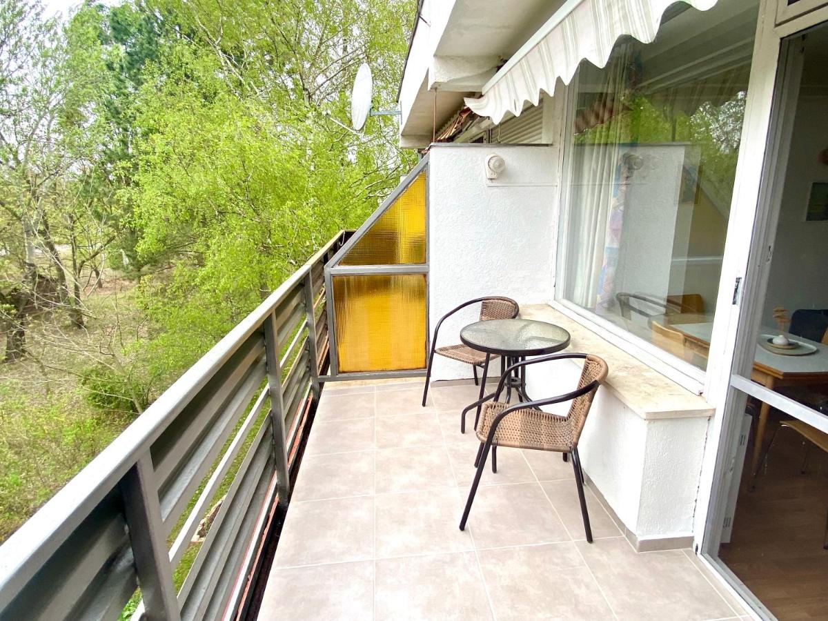 Napsugár Retro Apartman - Housity