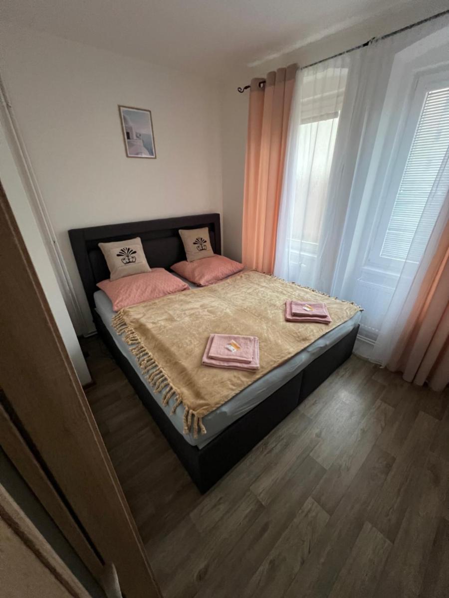 ApartmentsCarlsbad - Housity