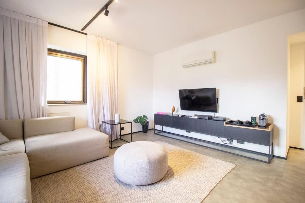 BHomy Itaim Novíssimo perto da Faria Lima CL223 - Housity