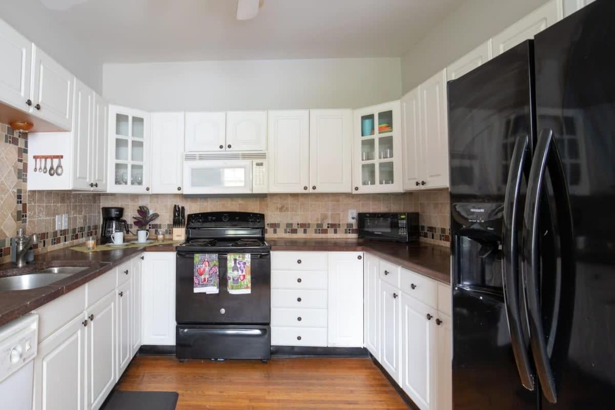 Redmont Revival-Whole House-Walkable-UAB - Housity