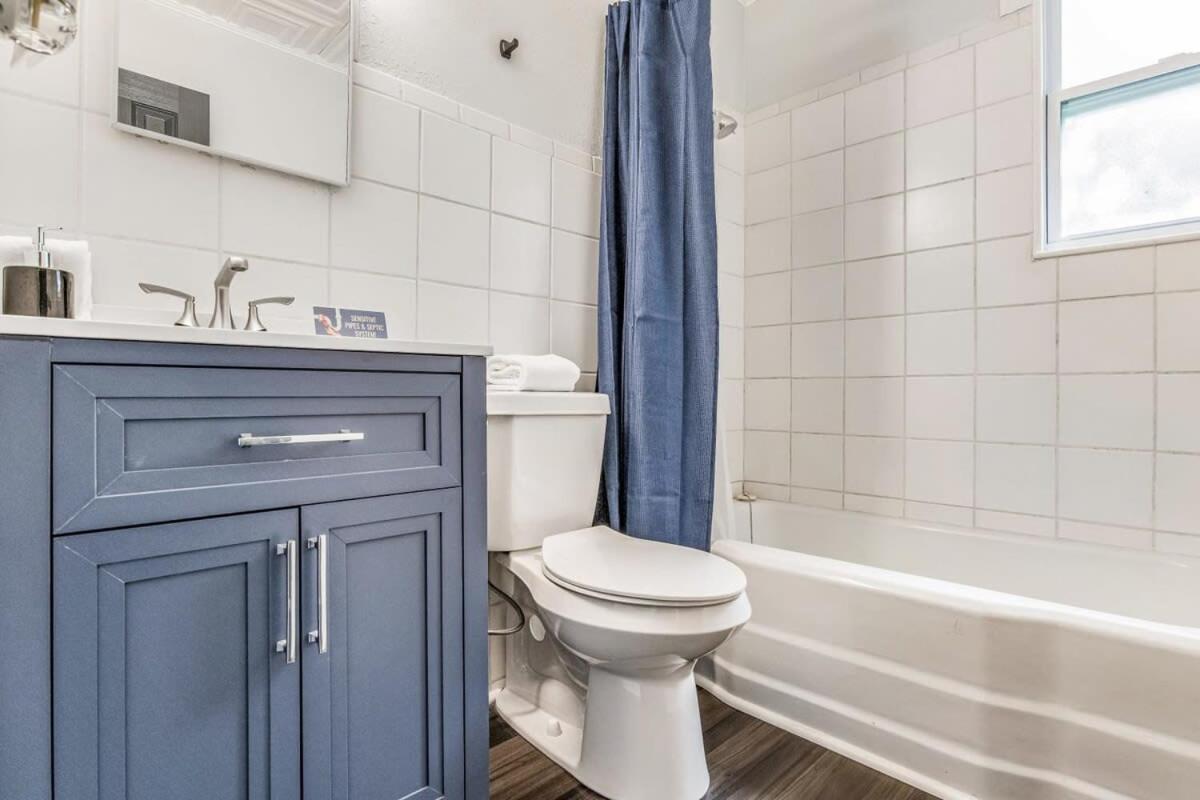 Pensacola Pearl - Carriage House - Pets Welcome - Housity