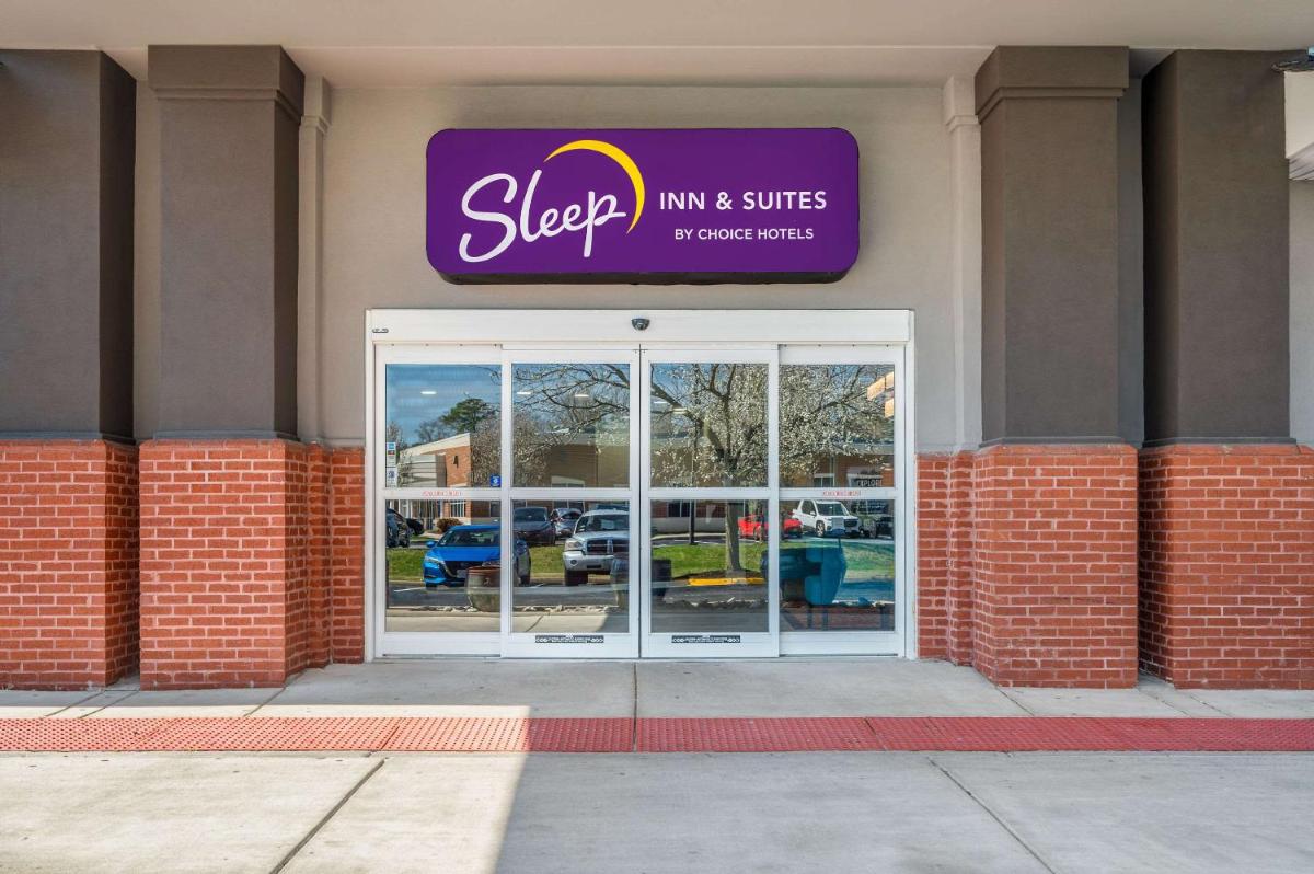 Sleep Inn & Suites - Housity