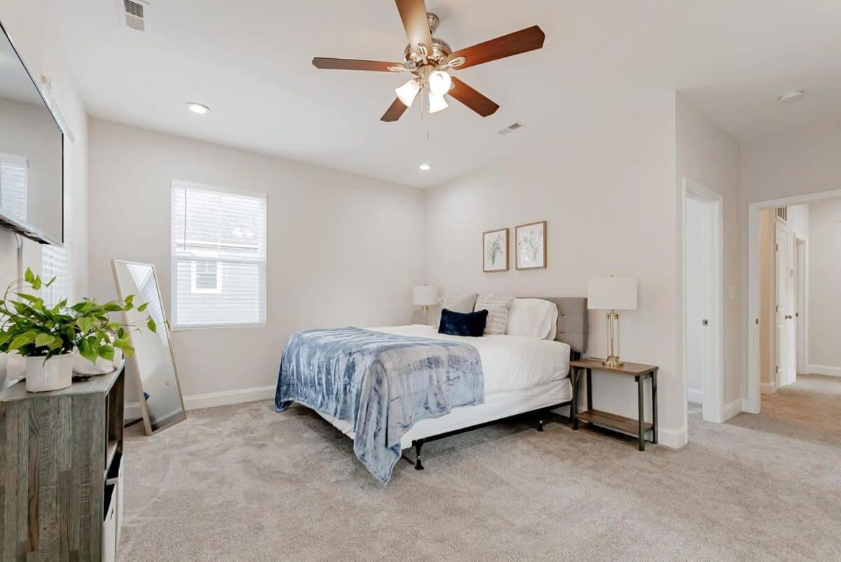 Perfectly Paired on Pope - House 1 - Housity