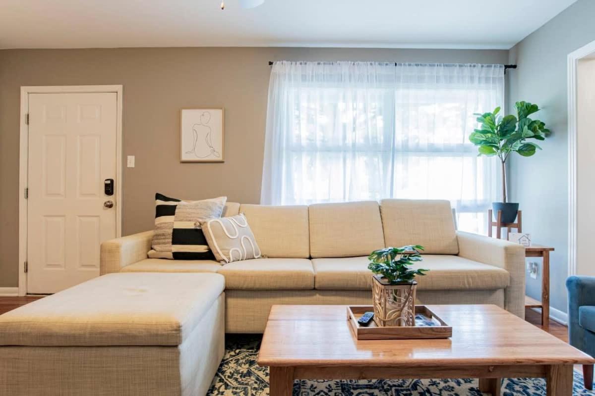 The Shady Magnolia- Mins from Downtown Easy access to I-90 - Housity