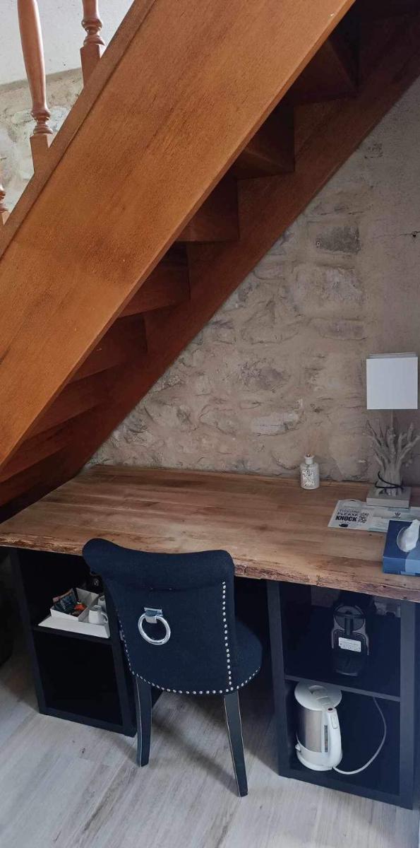 Photo de la galerie de l'établissement Logis Hôtel & Spa Déjeunez Sous L'Arbre, à Rousset