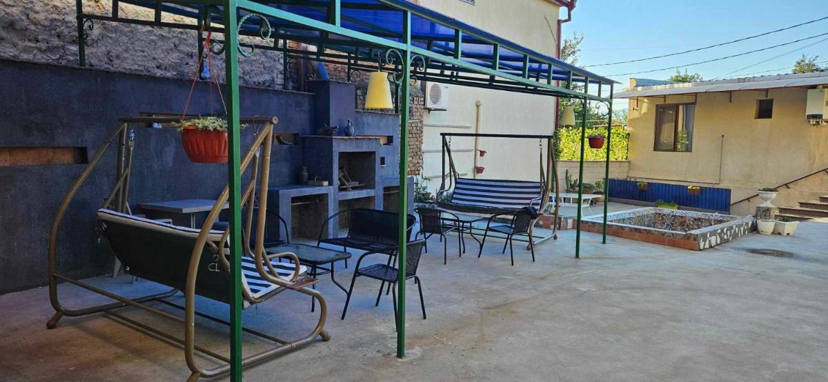 Hotel Hills in Old Tbilisi - Housity