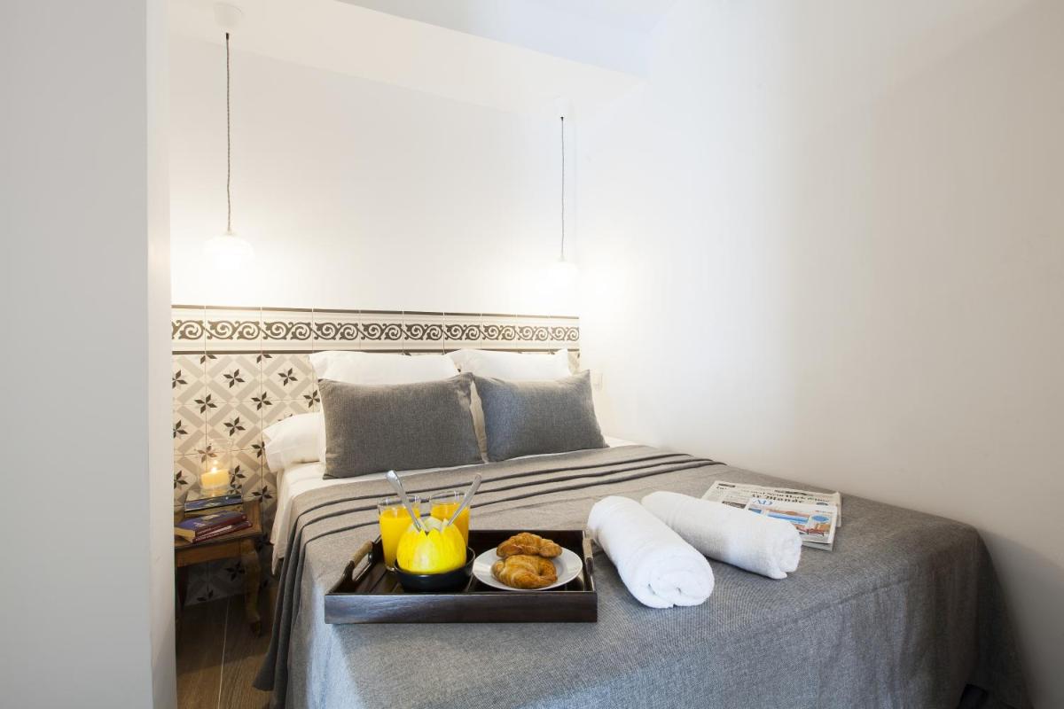 Aspasios Charming Flats - Housity
