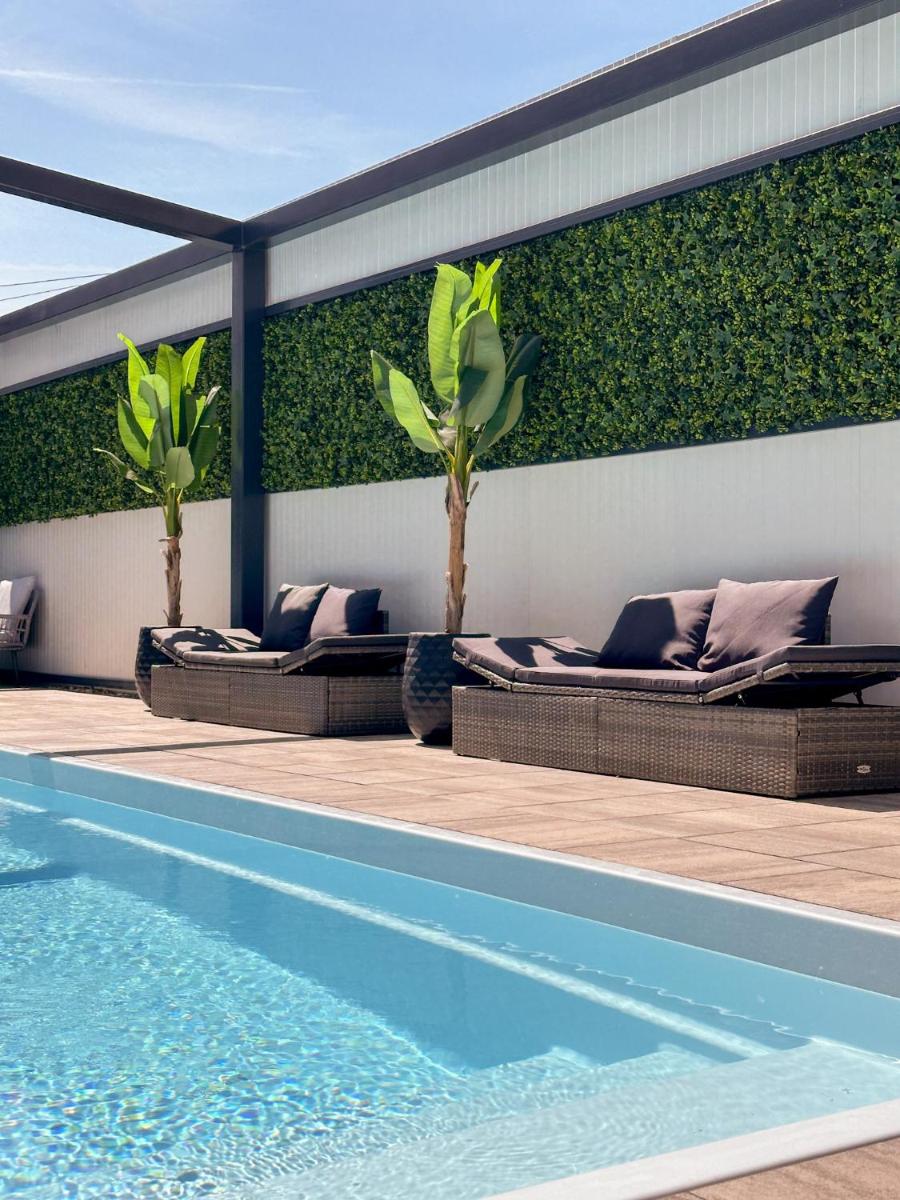 XXL rooms&spa - Housity