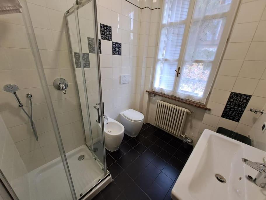 La Rive Droite - Housity