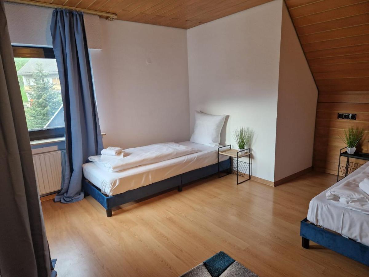 Hotel Engelskirchen - Housity