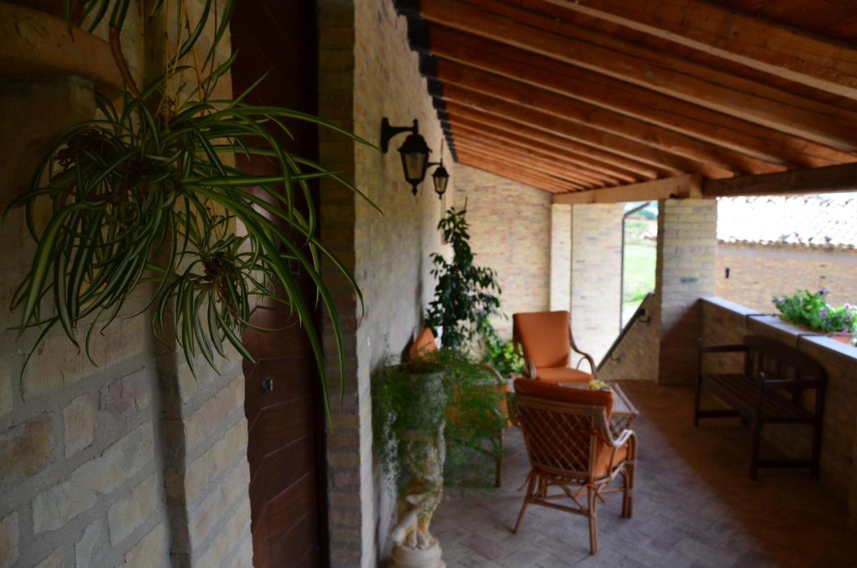 B&B Il Casolare - Housity