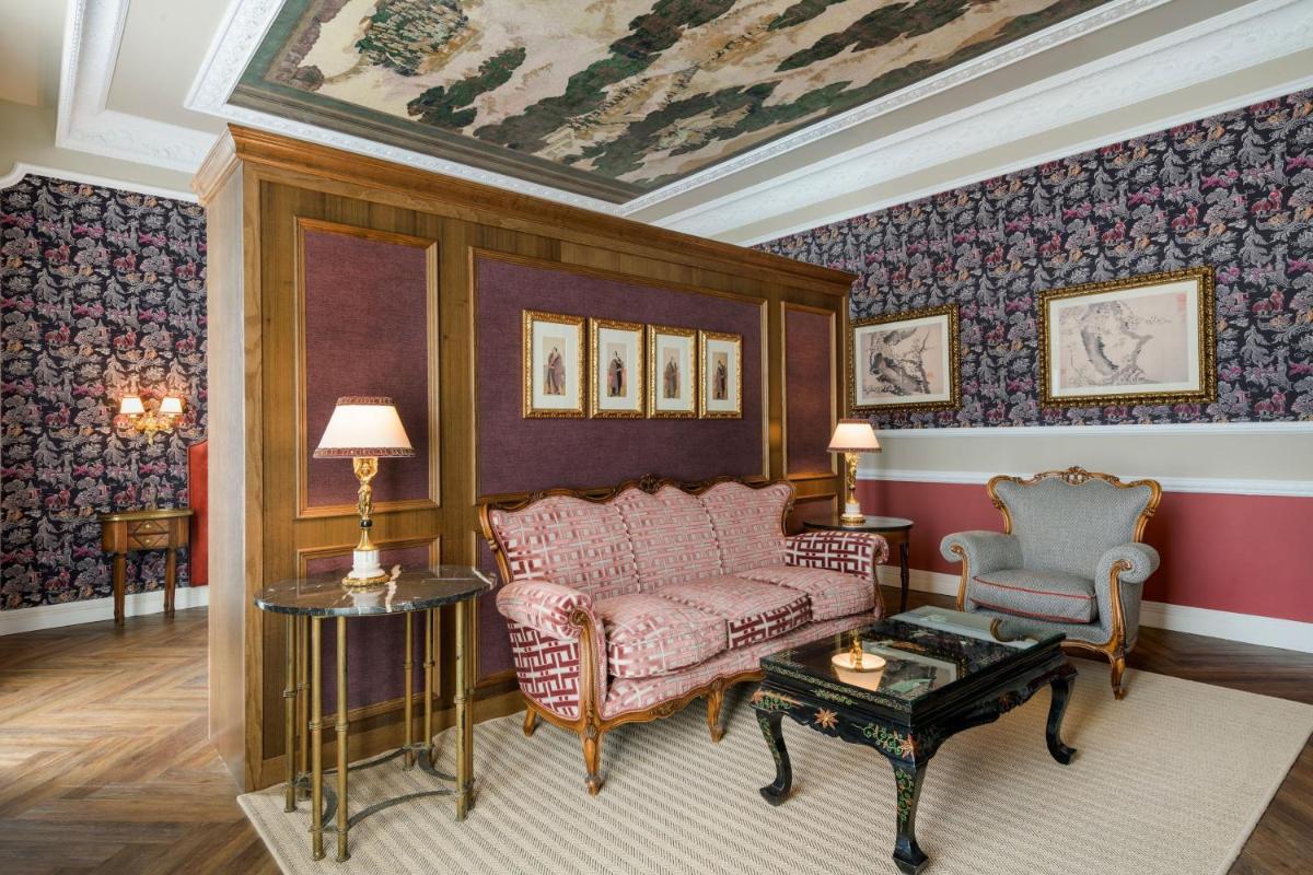 Zona de estar de Hotel Palacio del Retiro, Autograph Collection