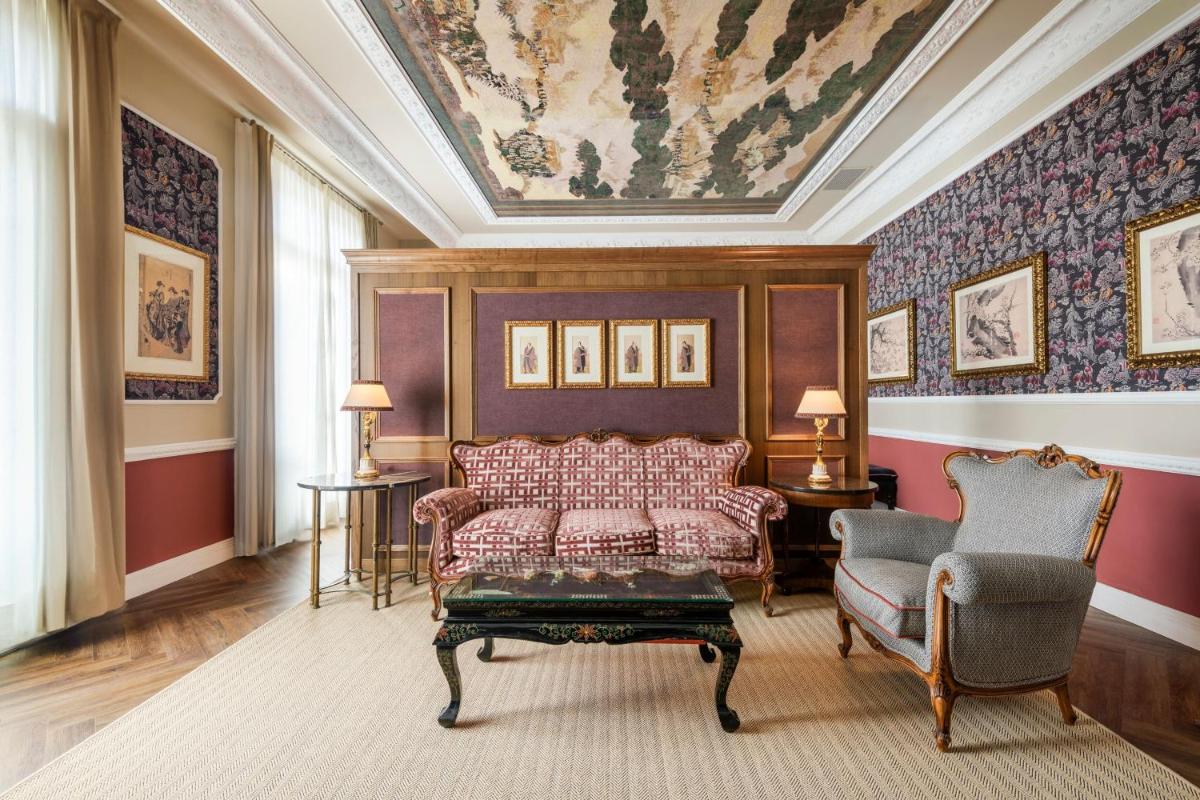 Zona de estar de Hotel Palacio del Retiro, Autograph Collection