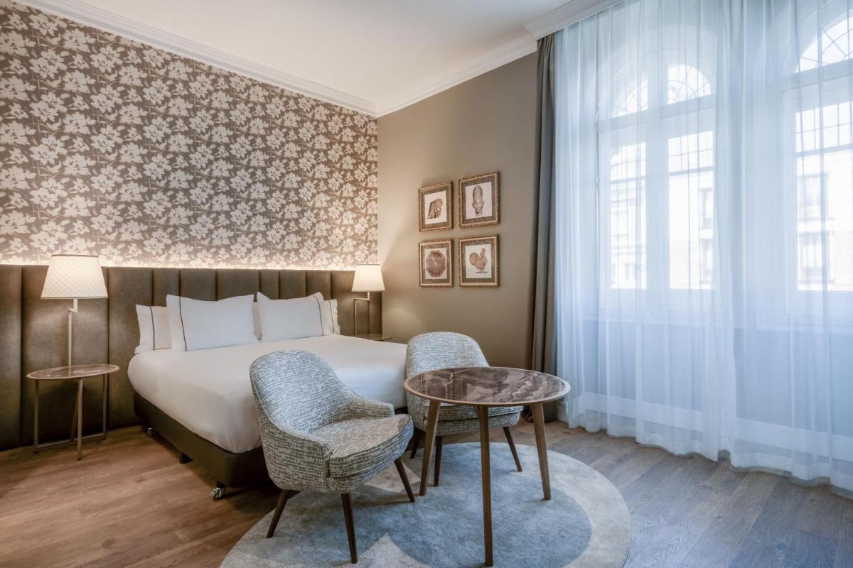 Cama o camas de una habitación en Hotel Palacio del Retiro, Autograph Collection
