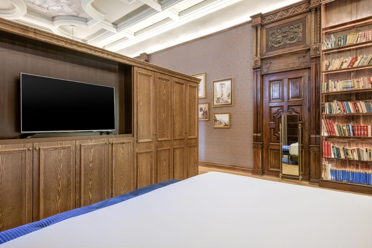 Biblioteca en el hotel