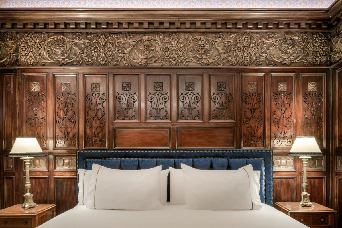 Cama o camas de una habitación en Hotel Palacio del Retiro, Autograph Collection