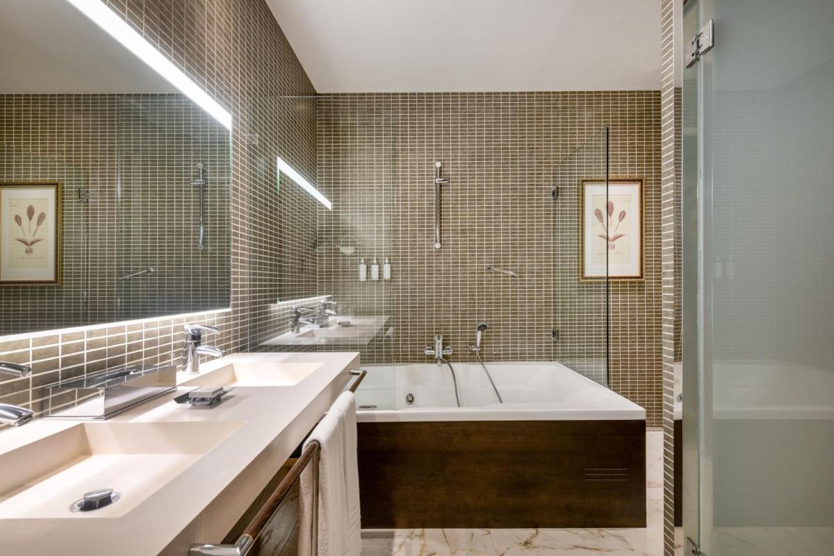 Un baño de Hotel Palacio del Retiro, Autograph Collection