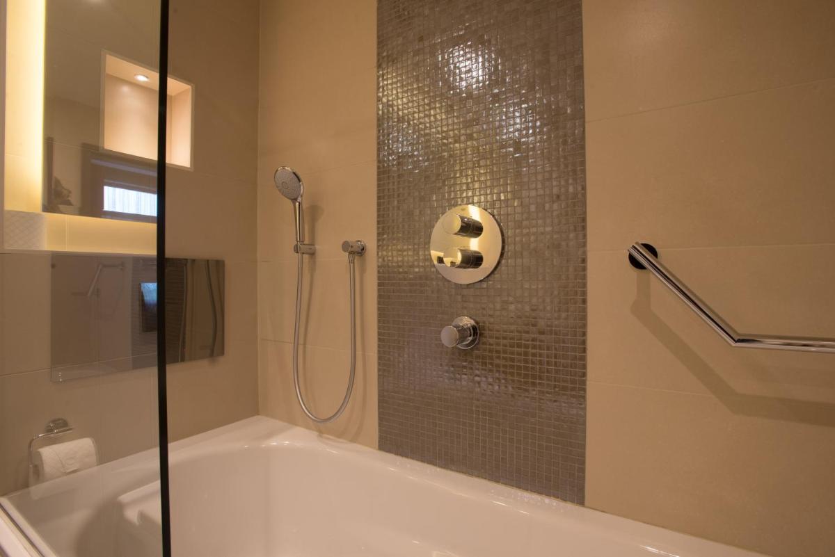 St George's Hotel - Wembley - Housity