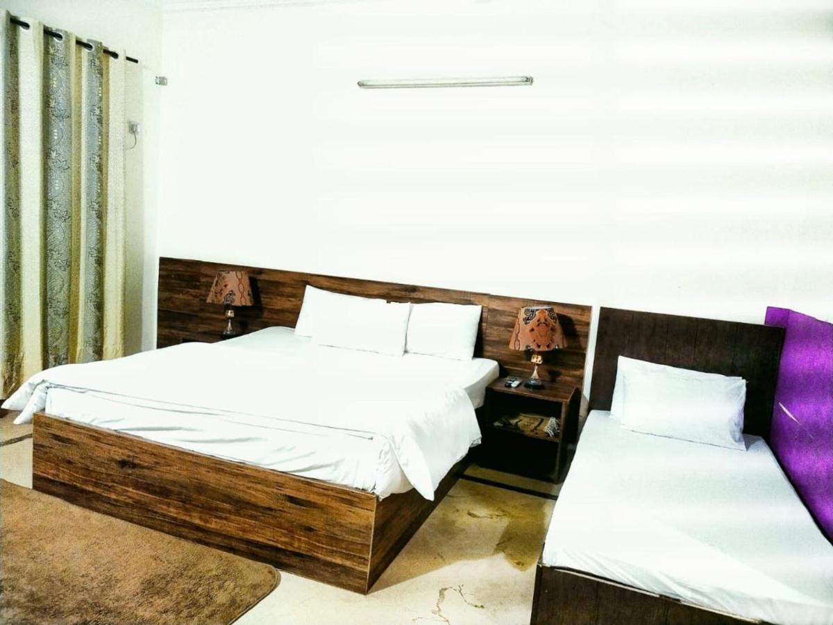 Sky Lodge - Housity