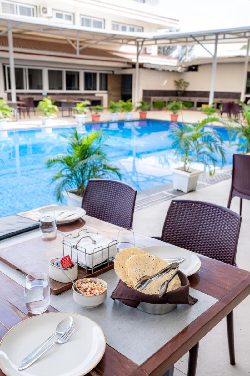 Playotel Resort Bhopal - Housity