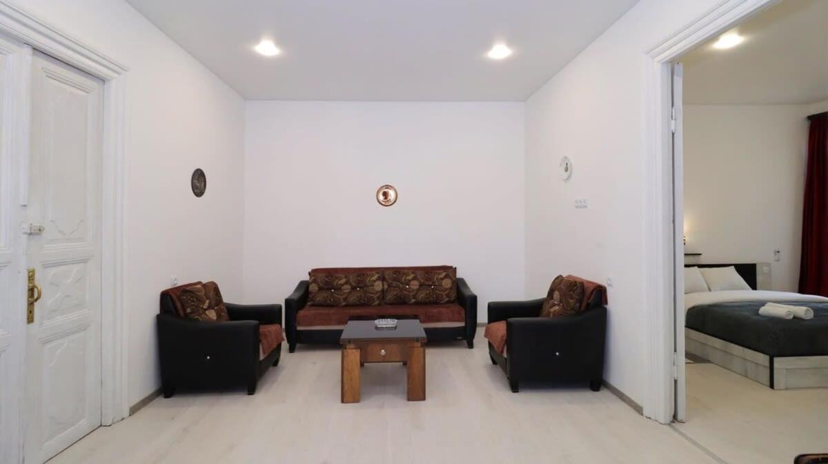 Suitetrails - Central Apartment Next To Sioni Cathedral