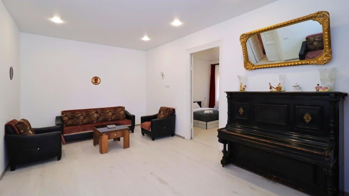 Suitetrails - Central Apartment Next To Sioni Cathedral