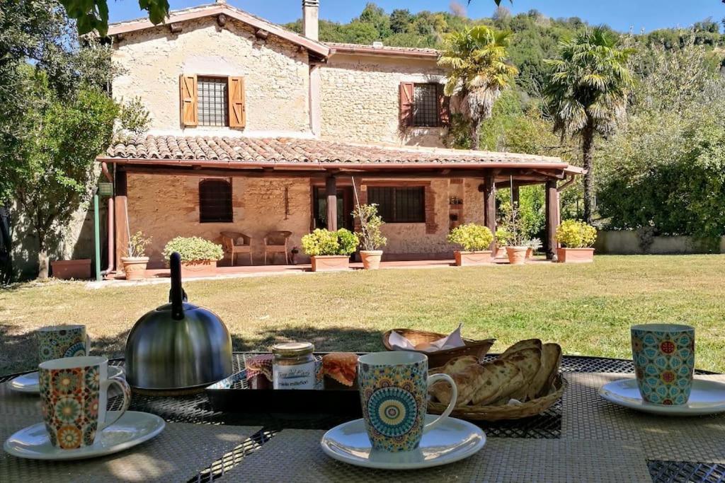 Casale Terre del Farfa - Housity