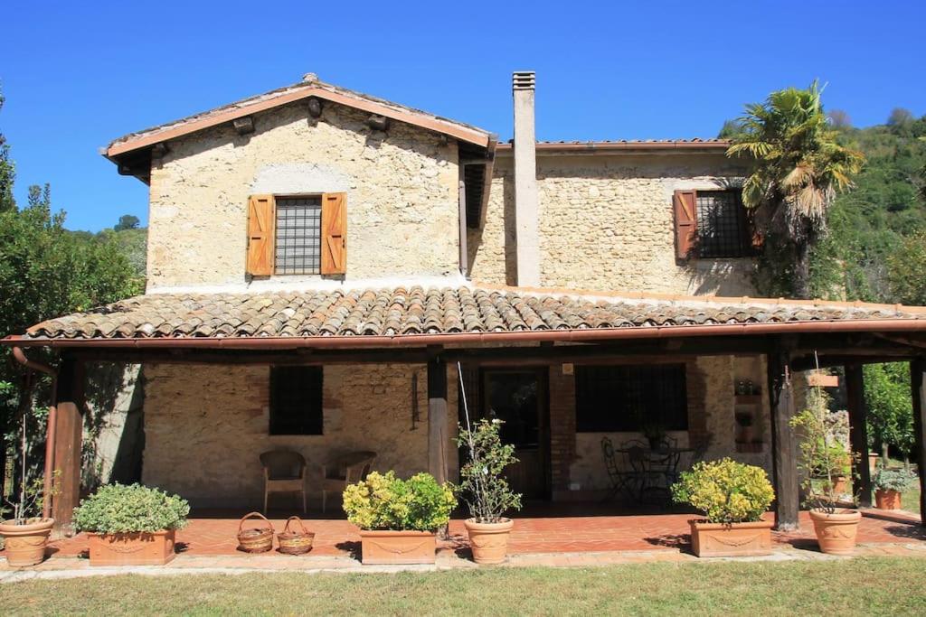 Casale Terre del Farfa - Housity