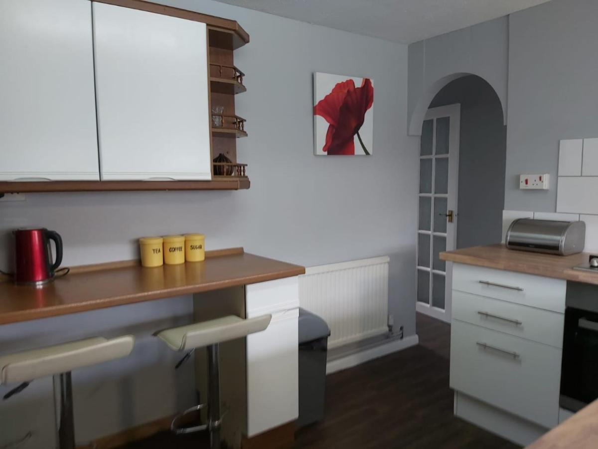 Eddiwick House - Huku Kwetu Dunstable -Spacious 4 Bedroom House - Housity