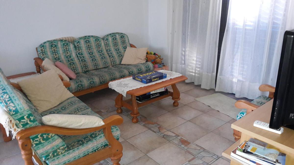 Rita SeaView Apartment - Housity