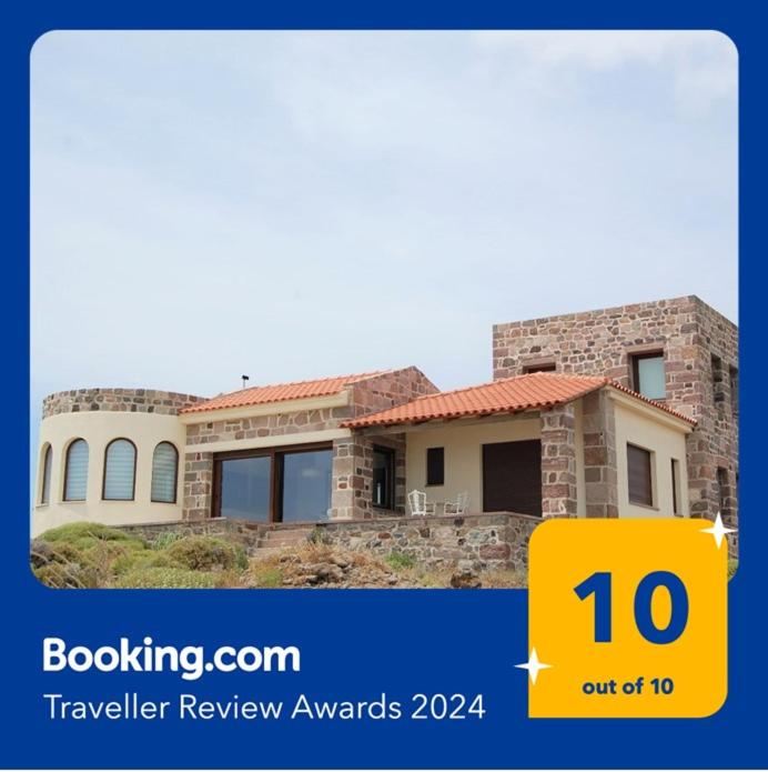 Seaview Villa - Housity