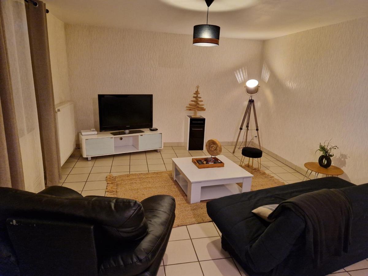 Maison calme avec 3 chambres, proche centre-ville Lunéville & gare, accès facile à Nancy - FR-1-584-106 - Housity